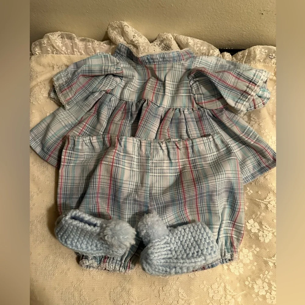 Bundle of two doll outfits vintage